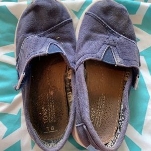 Toddler toms